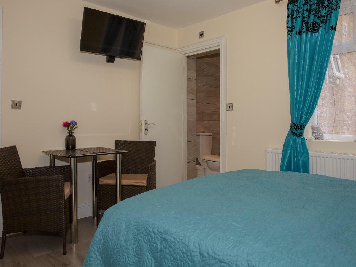 Gooseacre Rooms Harrow Eksteriør billede